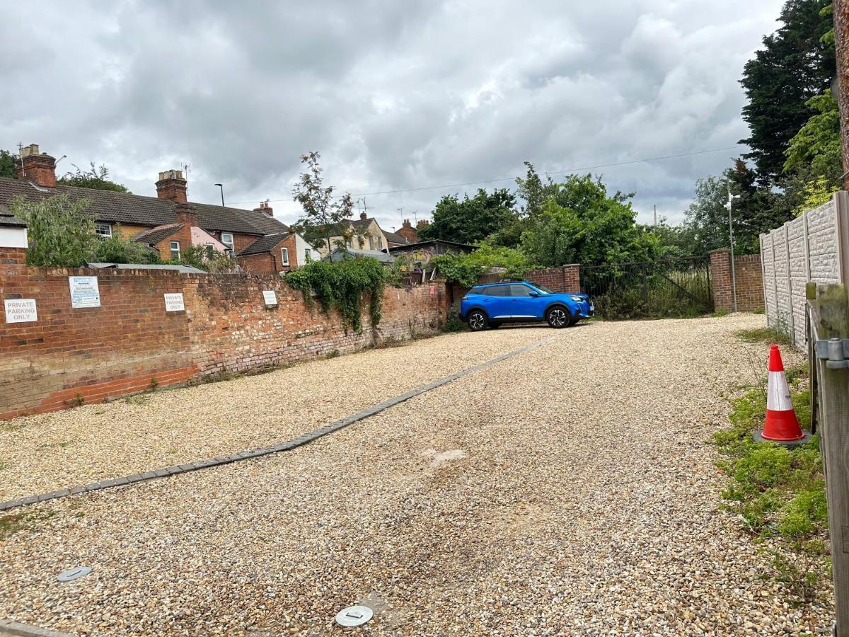 Flat 03 Studio Flat Near Aylesbury Station Free Parking Экстерьер фото